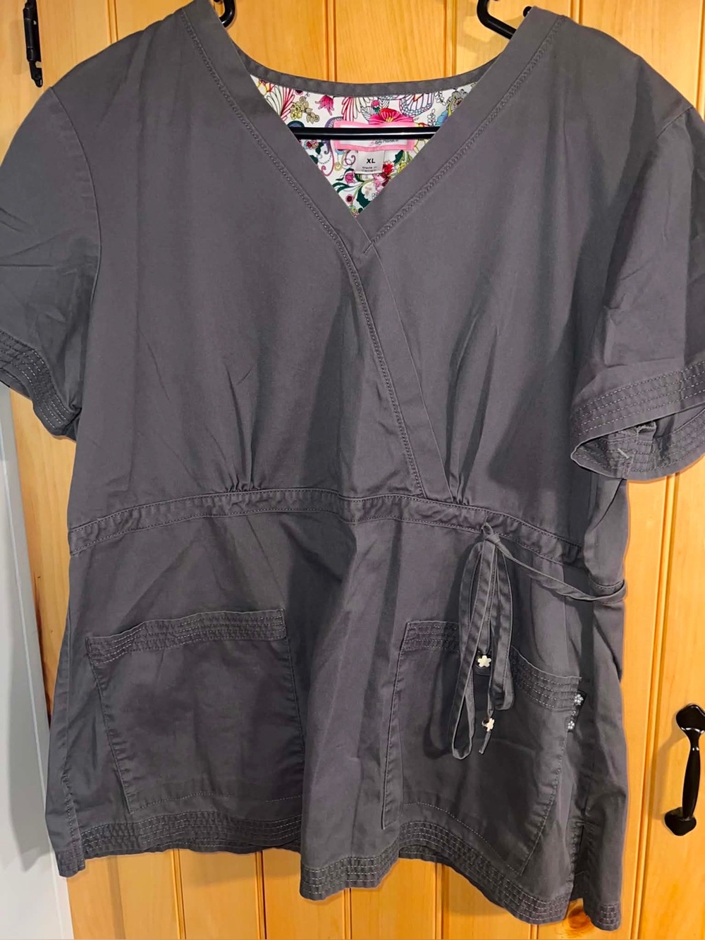 Koi Classics Women’s Mock Wrap- Gray Scrub Top- Size XL